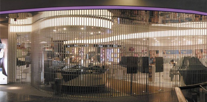 側向水(shuǐ)晶門(mén)